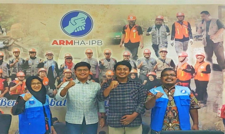 Kunjungan 2 fungsionaris Badan Eksekutif Mahasiswa Keluarga Mahasiswa IPB University (BEM KM IPB) Kabinet Akasa Karya, sore ini (Jumat, 20/9). (Foto: Dok. Humas ARM HA-IPB)
