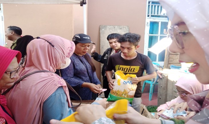 Pasar murah di Cibinong (Pangannews.id/egi)