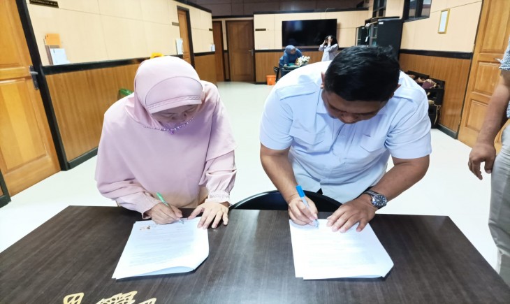 Penandatanganan Piagam Kesepahaman Bersama antara Rektor Universitas Brawijaya dengan Direktur Jenderal Peternakan dan Kesehatan Hewan. (Dok. BBIB Singosari)