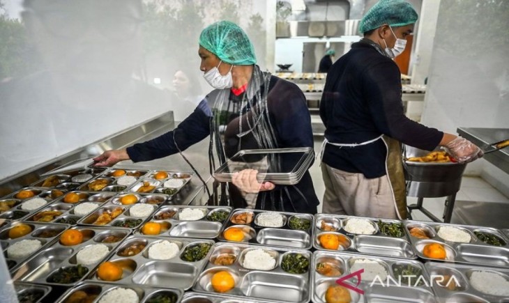 DPR desak pemerintah perkuat pengawasan MBG setelah kasus keracunan di Sukoharjo. (Foto : Dapur MBG/ANTARA)