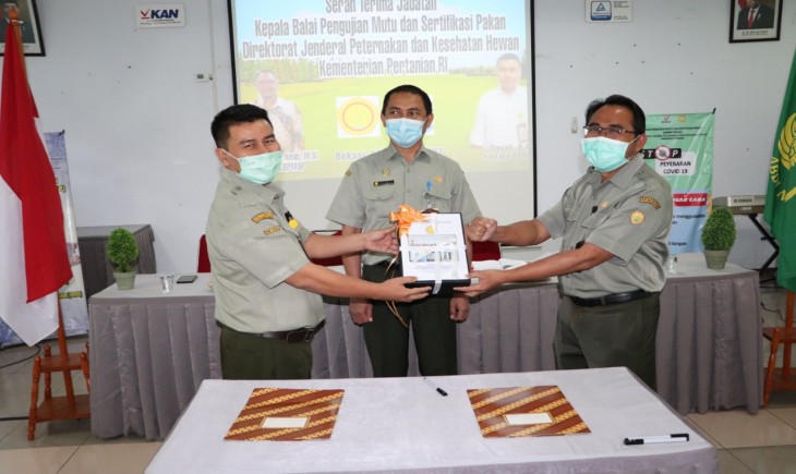 Foto : Acara Serah Terima Jabatan Kepala Balai Pengujian Mutu dan Sertifikasi Pakan Direktorat Jenderal Peternakan dan Kesehatan Hewan.