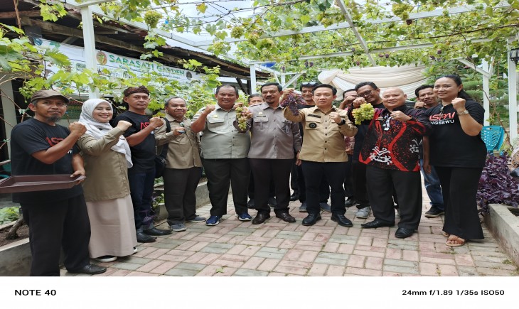 Kegiatan Bimtek Penerapan Teknologi Budidaya Anggur (24/10). (Foto: Dok. Kementan)