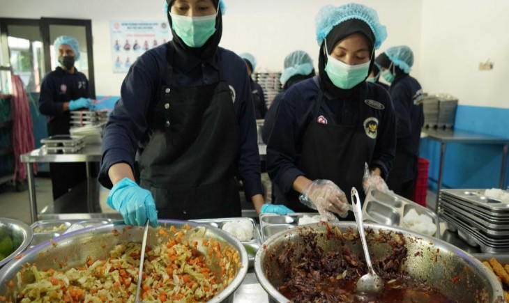 Standar Baru MBG: masak mulai pukul 02.00, distribusi maksimal 30 menit. (Foto : BGN)