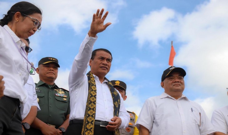 Mentan, Andi Amran Sulaiman memastikan masa tanam padi berjalan maksimal di sejumlah wilayah, termasuk di Kabupaten Bantul, Yogyakarta. (Foto: Dok. Kementan)