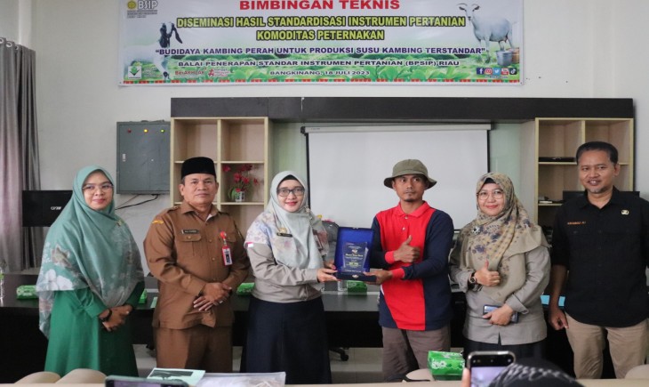 Bimbingan Teknis yang diikuti oleh 50 orang peternak dan penyuluh pertanian di Kecamatan Bangkinang Kota, Kabupaten Kampar (18/07). (Foto : BSIP Kementan)
