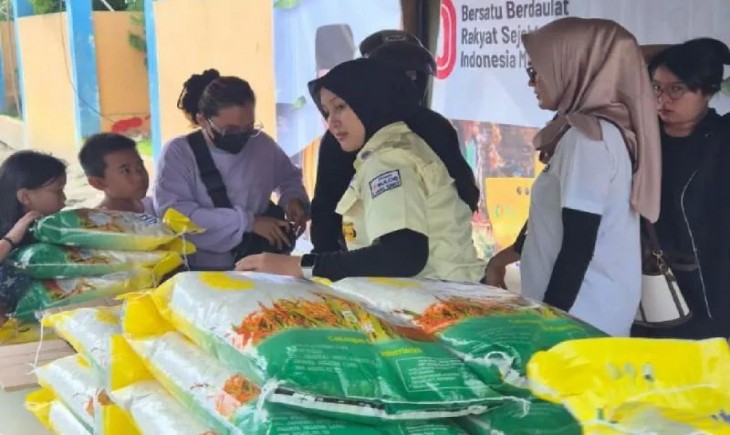 Perum Bulog  Kantor Wilayah Sumatera Utara membuka outlet untuk menjual beras SPHP kepada masyarakat. (Foto : Antara/Perum Bulog Kantor Wilayah Sumatera Utara).