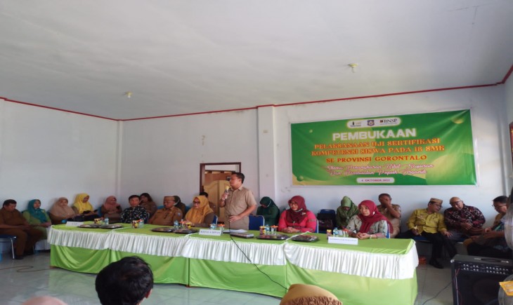 Foto : Uji Sertifikasi Kompetensi bagi 17 SMK dilaksanakan di SMK PPN Gorontalo dihadiri oleh Seluruh Siswa, Guru Pendamping, Kepala Sekolah dan juga LSP Pertanian Nasional.