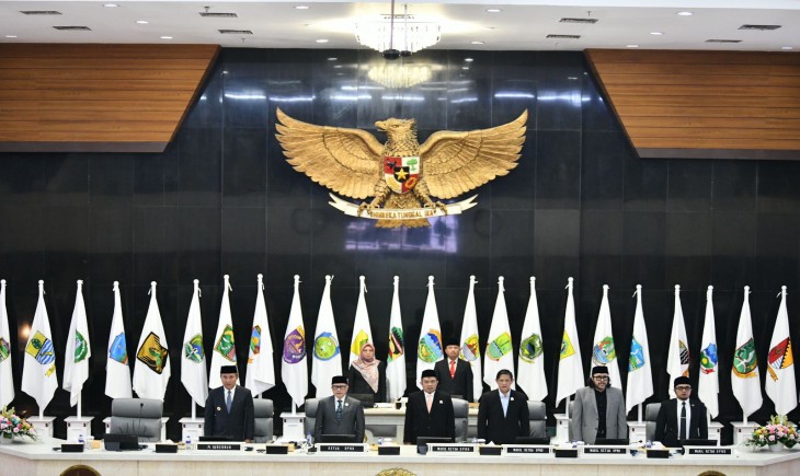 Foto: DPRD Jabar Setujui Sembilan Ranperda dalam Propemperda Tahun 2025. (dok. humas jabar)