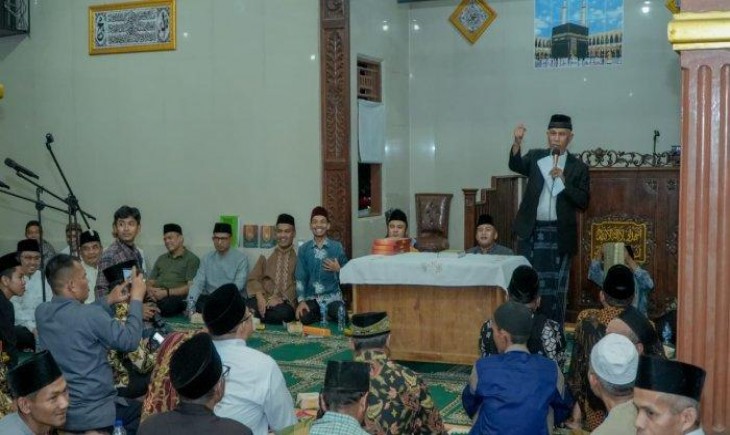 Gubernur Sumbar Mahyeldi saat memberi sambutan. (Foto : Tribunpadang)