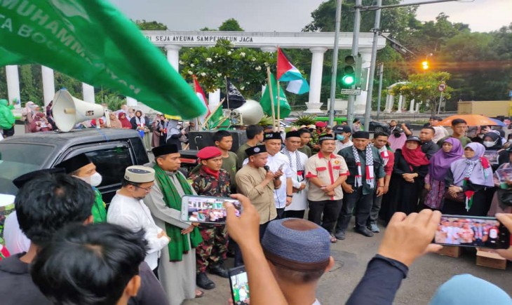 Angkatan Muda Muhammadiyah menggelar aksi Kami Bersama Palestina. (Foto : Angkatan Muda Muhammadiyah)