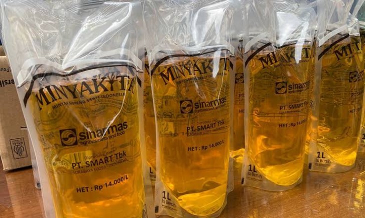 Jelang Ramadan, Bulog Magelang gelontorkan minyakita langsung ke pasar.