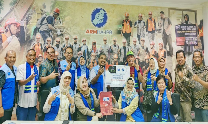 Foto: Arga Citra Angkatan 23 IPB University Bantu Penyintas Banjir Sumatera Melalui ARM HA-IPB.