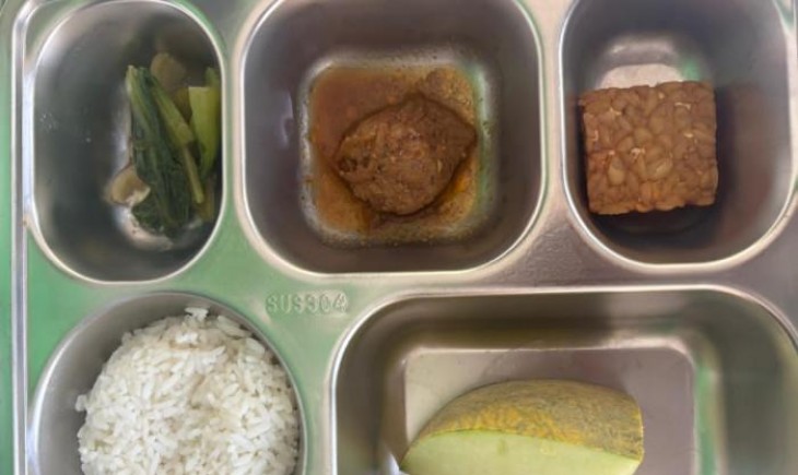 Menu MBG yang diduga basi ditarik dari sejumlah sekolah penerima seperti SMAN 3, SDN Mlajah 1 dan 2, SMKN 1 dan SMKN 3 Bangkalan. (Foto : Istimewa)