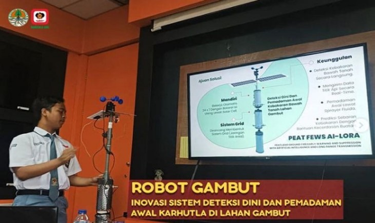 Siswa SMAN 2 Tangsel Ciptakan Robot Pendeteksi Kebakaran Lahan.