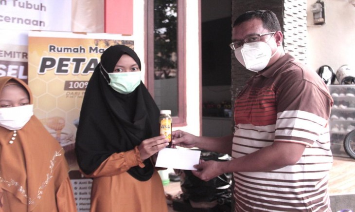 Foto : Launching Rumah Madu Petani.