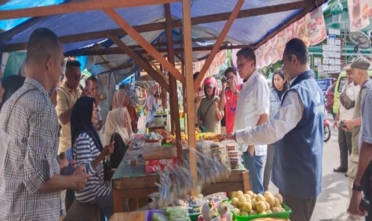 BPOM saat melakukan sidak di lokasi Takjil (Pemkot Ambon)