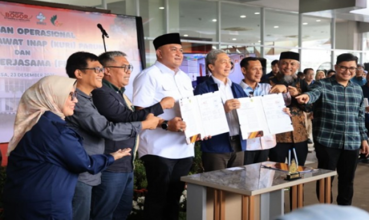Foto: Bupati Bogor Tandatangani Kerja Sama Pengelolaan TPAS Galuga Menuju PSEL yang Terpadu dan Modern.