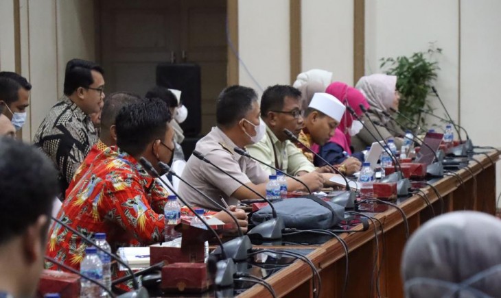 Foto : Kementan menggelar pertemuan dengan lembaga keuangan penyalur KUR di Ruang Auditorium Gedung D Lantai 1 Kementan, Selasa (21/3/2023).
