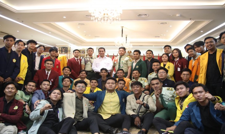Mentan Amran, mahasiswa & Rektor PTN se- Indonesia optimis capai swasembada pangan. (Foto: Dok. Kementan)
